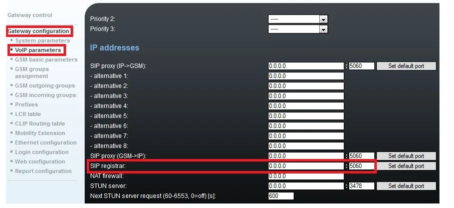Блок IP addresses раздела VoIP parameters шлюза 2N: SIP proxy (IP->GSM), SIP proxy (GSM->IP) и SIP registrar с адресом 0.0.0.0 и портом 5060, NAT firewall, STUN server